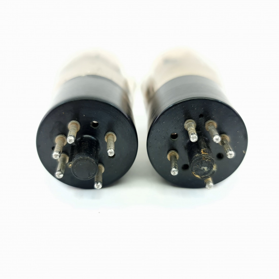2 X5Z4G STANDARD ELECTRIC TUBE. 1950s...