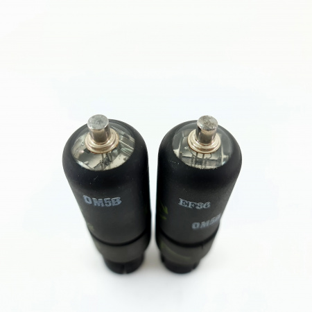2 X 10E/11402 / OM5B ROGERS TUBE. 1960s PROD. PAIR. 19. CB400