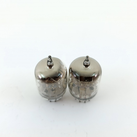 2 X 5670WA GENERAL ELECTRIC TUBE. 1960s PROD. BLACK PLATES. 3 MICA. 30. CB400