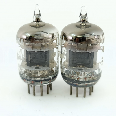 2 X 5670WA GENERAL ELECTRIC TUBE. 1960s PROD. BLACK PLATES. 3 MICA. 30. CB400