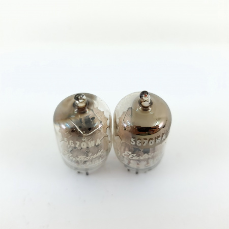 2 X 5670WA GENERAL ELECTRIC TUBE. 1960s PROD. BLACK PLATES. PAIR. 31. CB400