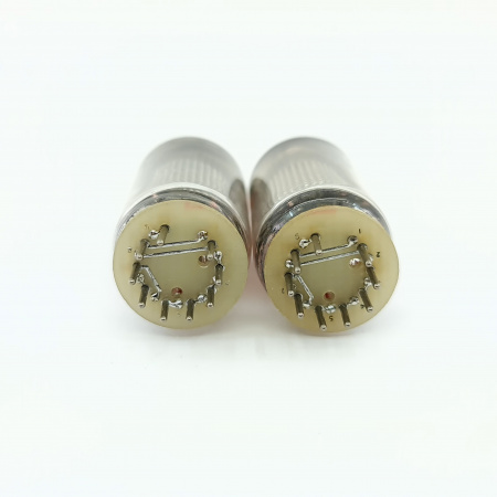 2 X EF86 TUBE. 1970s RUSSIAN PROD. MESH PLATE. INVERTED CUP GETTER. 32. CB400