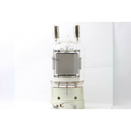 GU81M TUBE. RUSSIAN BRAND TUBE. NOS / NIB.