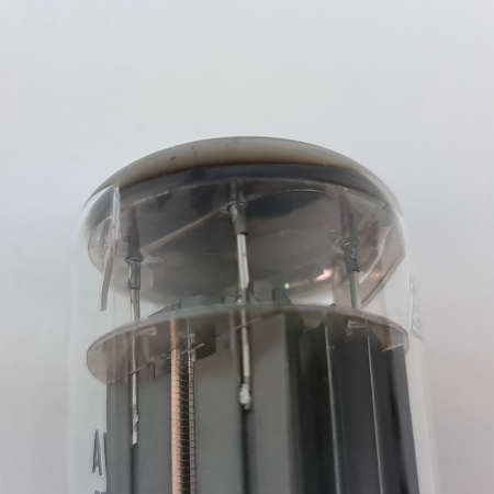 1 X 6080WA THOMSON-CSF TUBE. 1960s PROD. BLACK PLATES. DUAL GETTER. 10. CB401