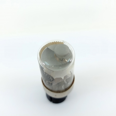 1 X EM71 LORENZ MAGIC EYE TUBE. 10. CB402