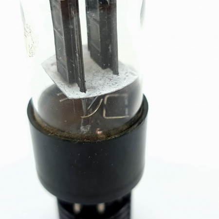 1 X 6SN7GTB TUBE. 1950s US PROD. BLACK PLATES. USED. 12. CB402