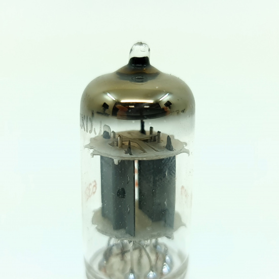 1 X JAN 12AU7 RAYTHEON TUBE. 1960s...