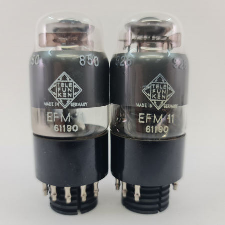 2 X EFM11 TELEFUNKEN TUBE. 1940s PROD. RECTANGULAR GETTER. 21. CB402