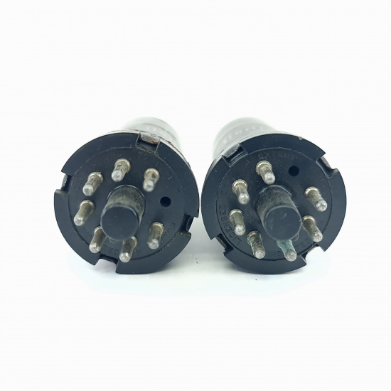 2 X 1611 / 6F6 RCA TUBE. READ...