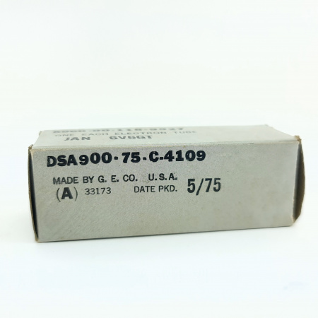 1 X JAN 6V6GT GENERAL ELECTRIC TUBE. 1975 PROD. COPPER RODS. 36. CB402