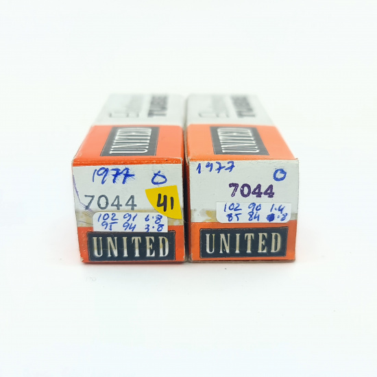 2 X 7044 UNITED ELECTRON TUBE. 1977 PROD. COPPER RODS. MATCHED PAIR. 41. CB402