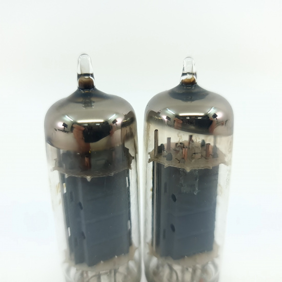 2 X 7044 UNITED ELECTRON TUBE. 1977...