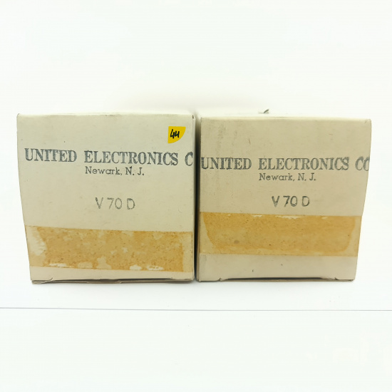 2 X TYPE V70D UNITED ELECTRONICS TUBE. 1940s PROD. PAIR. 44. CB402