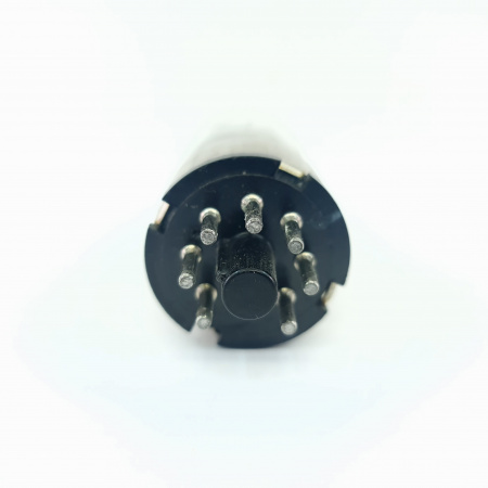 1 X 6J5GT MULLARD TUBE. 1960s PROD. BLACK PLATES. USED. 46. CB402