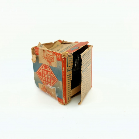 1 X UF15 TELEFUNKEN TUBE. 1950s PROD. 19. CB401