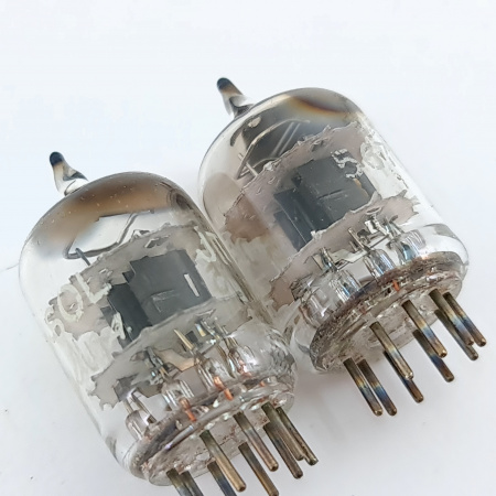 2 X JTL 5670 TUNG-SOL TUBE. 1950s PROD. BLACK PLATES. SQUARE GETTER. 34. CB401