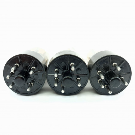 3 X 5Y3GT RAYTHEON TUBE. 1970s JAPAN PROD. DUAL GETTER. 53. CB401