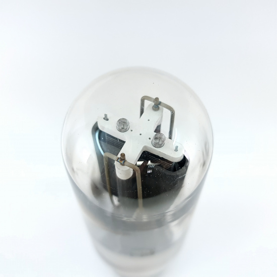 1 X 211 GENERAL ELECTRIC TUBE. 1940s...