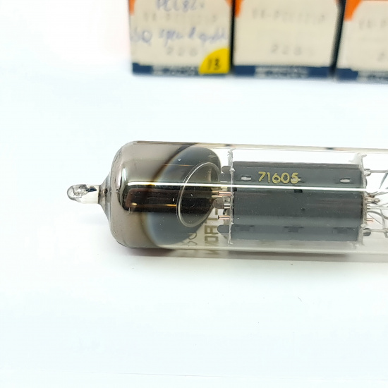 3 X PCL82 ULTRON TUBE. SQ: SPECIAL...