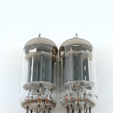 2 X 5687 CHELMER TUBE. 1960s PROD. BLACK PLATES. MATCHED PAIR. 22. CB404