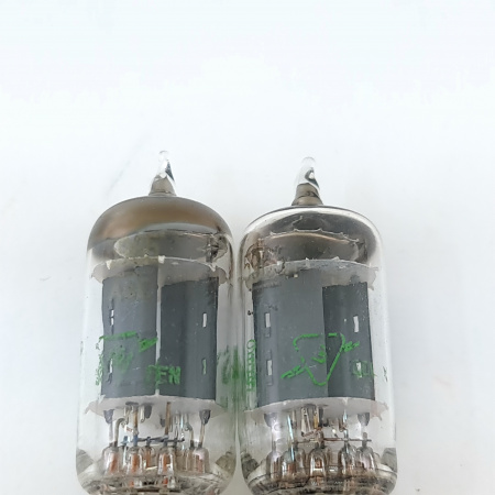 2 X 5965 SYLVANIA TUBE. 1960s PRODUCTION. 3 MICA. MATCHED PAIR. USED. 25. CB404