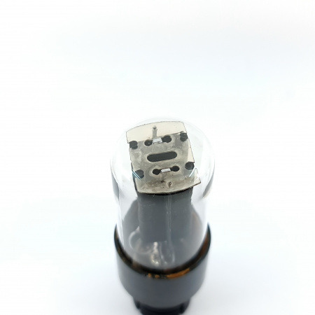 1 X 5Y3GT TUBE. 1950s EUROPEAN PROD. BLACK PLATES. 35. CB404