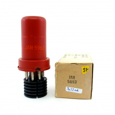 1 X JAN 5693 RCA TUBE. 1970s PROD. 37. CB404