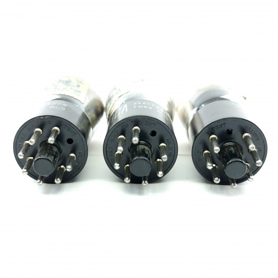 3 X 6J7G RCA TUBE. 1950s PROD. 004...