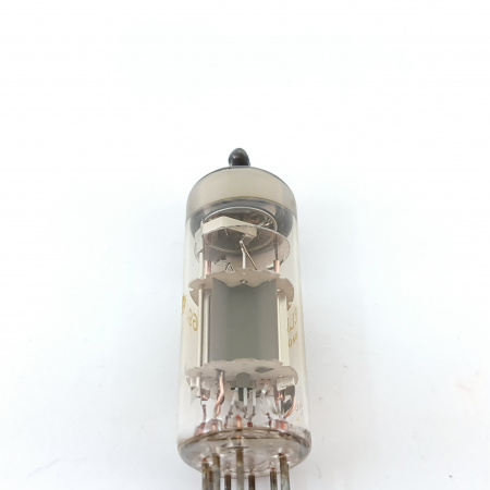 1 X 6939 UNITED ELECTRON TUBE. 1970s PROD. 3 MICA. COPPER RODS. 13. CE8