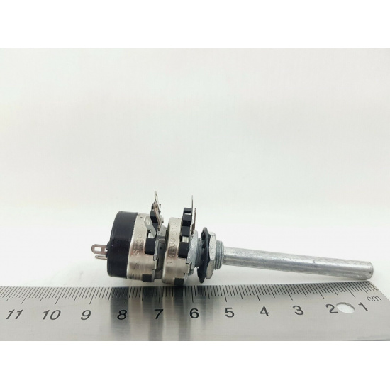 1 X POTENCIOMETRO CARBON PIHER POTENTIOMETER 750K + 750K +-10% LOG C/I W ON/OFF. P11U60F270824