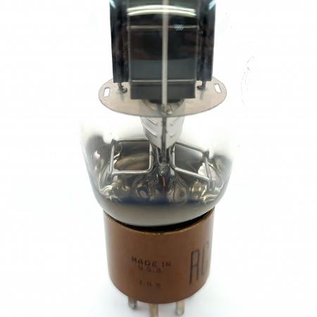 1 X 837 RCA TUBE. 1940s PROD. BLACK PLATES. DUAL RECTANGULAR GETTER. 1. CE34