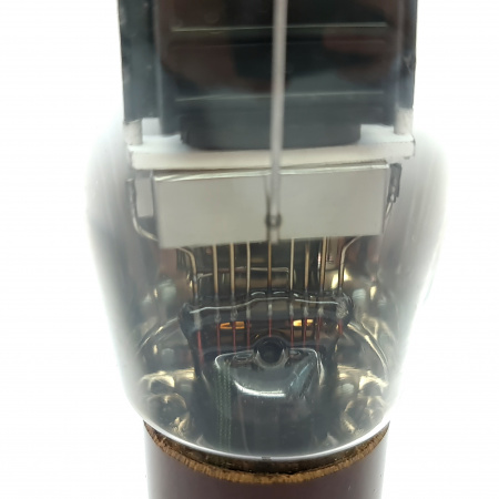 1 X CWL 837 RAYTHEON TUBE. 1950s PROD. BLACK PLATES. RECTANGULAR GETTER. 8.CE34