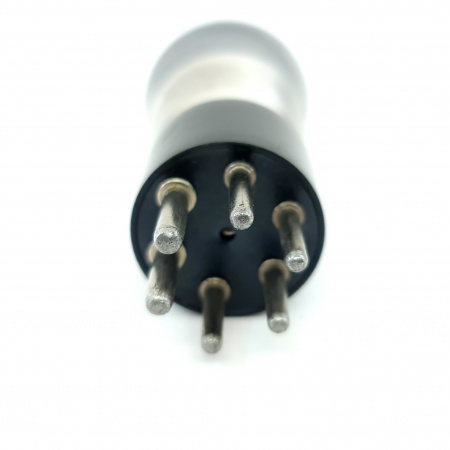 1 X 277 / 77 RSD TUBE. 1950s EUROPEAN PROD. FLAT GETTER. 2. CE22