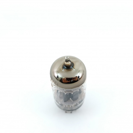 1 X 5751 DUMONT TUBE. 1950s. BLACK PLATES. 3 MICA. D-GETTER. CA ENA