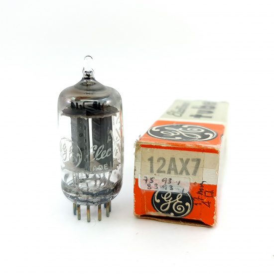 1 X 12AX7A GENERAL ELECTRIC TUBE. 1960s PROD. 17MM PLATES. CA ENA