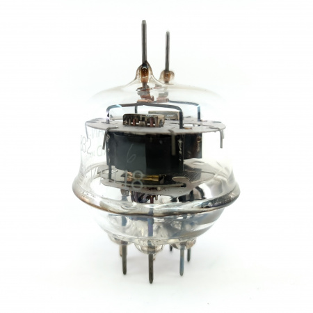 1 X 832 KEN-RAD TUBE. 1950s PROD. BLACK PLATES. D-GETTER. COPPER RODS. 2. CE113