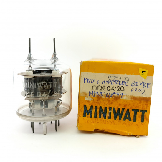 1 X QQE04/20 MINIWATT TUBE. 1950s HYPERLEC BRIVE PROD. BLACK PLATES. 5. CE113