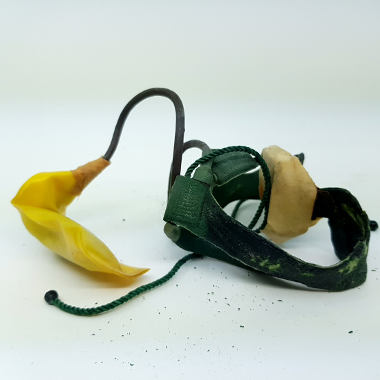 MICROPHONE OF THROAT FOR AVIATOR....