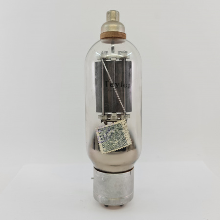 1 X 810 / 3C/150A TAYLOR TUBE. 1940s RCA PROD. RECTANGULAR GETTER. 2. CE685