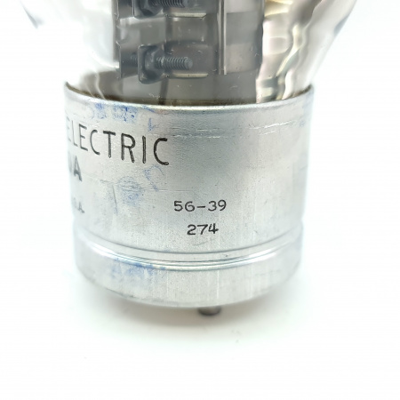 1 X 810 / 3C/150A GENELAL ELECTRIC. 1950s PROD. RECTANGULAR GETTER. 3. CE683