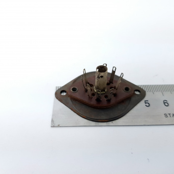 1 X 9 PINS  SOCKET TUBE... 2