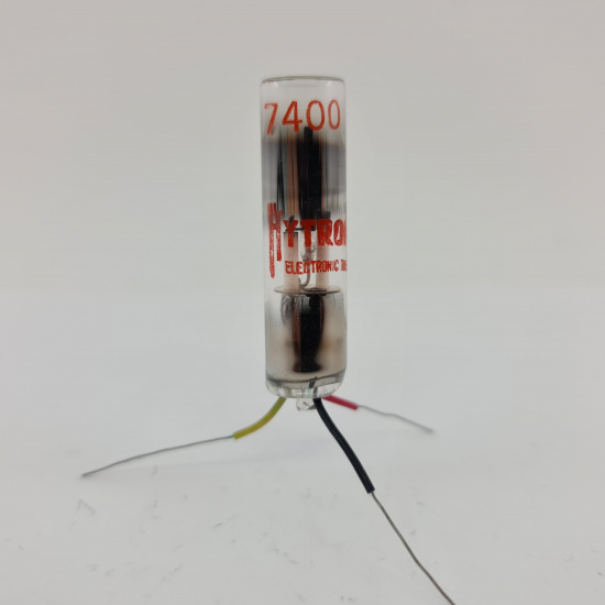 1 X 7400 HYTRON TUBE. 5. CE808