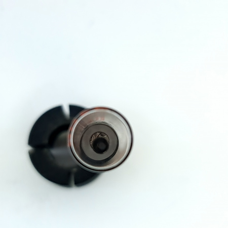 1 X 7400 HYTRON TUBE. 5. CE808