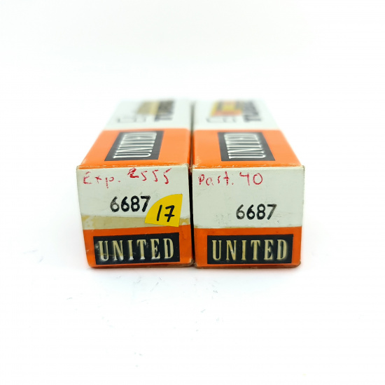 2 X 6687 UNITED ELECTRON TUBE. 1960s PROD. BLACK PLATES. SQUARE GETTER.17.CE808