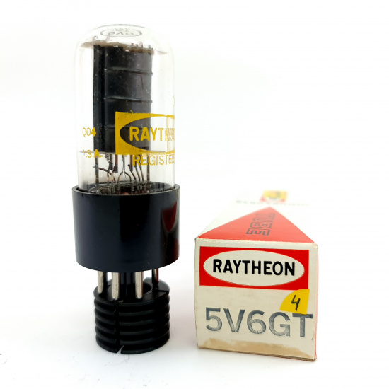 1 X 5V6GT RAYTHEON TUBE. 1950s PROD. BLACK PLATES. RECTANGULAR GETTER. 4. CE593