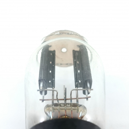 1 X JAN CHS 5Y4G SYLVANIA TUBE. 1950s PROD. BLACK PLATES. 1. CE597