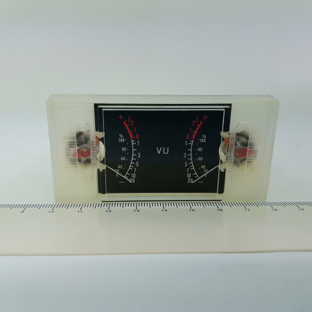 1 X STEREO VU-METER. NEW OLD STOCK. HIGH QUALITY. RCB369/1