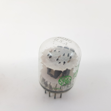 1 X 6D10 GENERAL ELECTRIC TUBE. NOS/NIB. RCB318