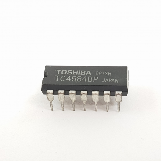 TC4584BP TOSHIBA INTEGRATED CIRCUIT. NOS (New Old Stock). 1PC. C537BU21F230115