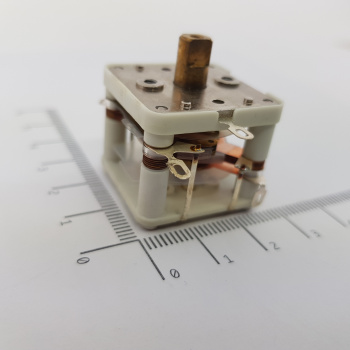 1 X AIR VARIABLE CAPACITOR...